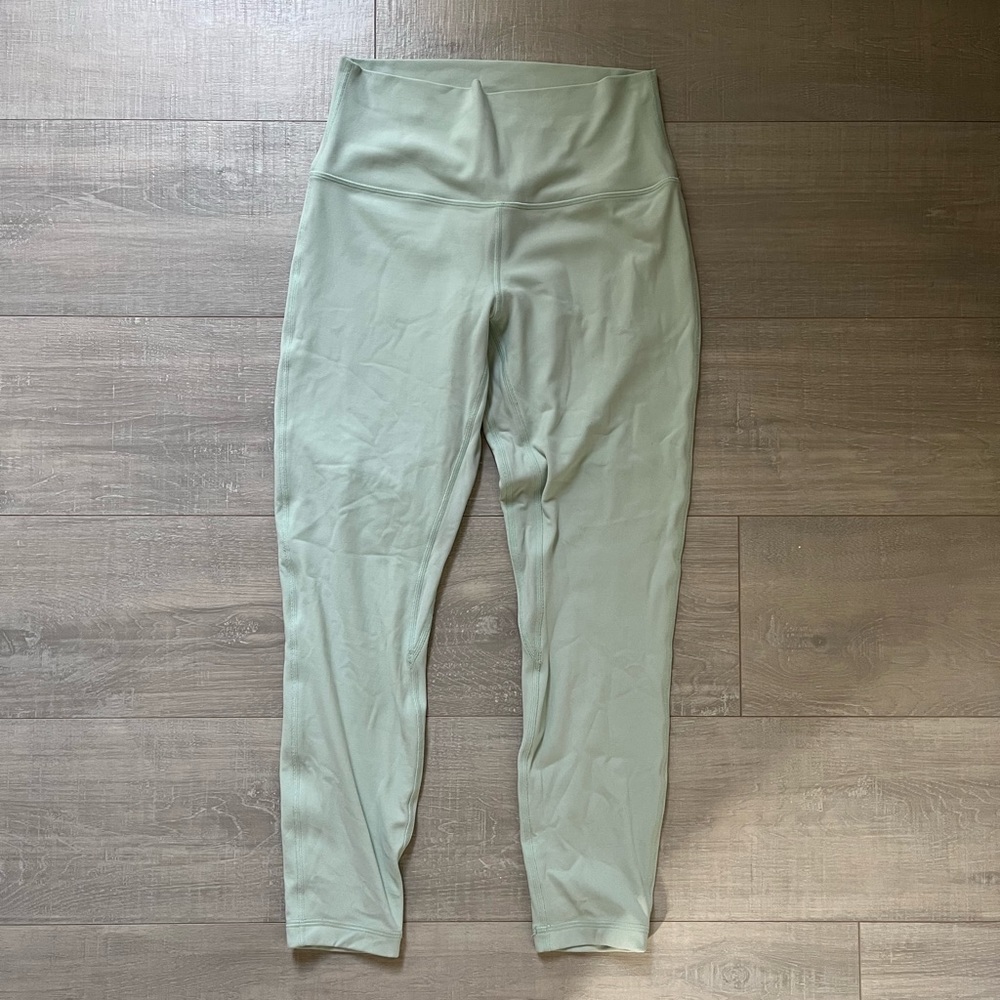 *MOVING EVERYTHING MUST GO* Lululemon align leggings